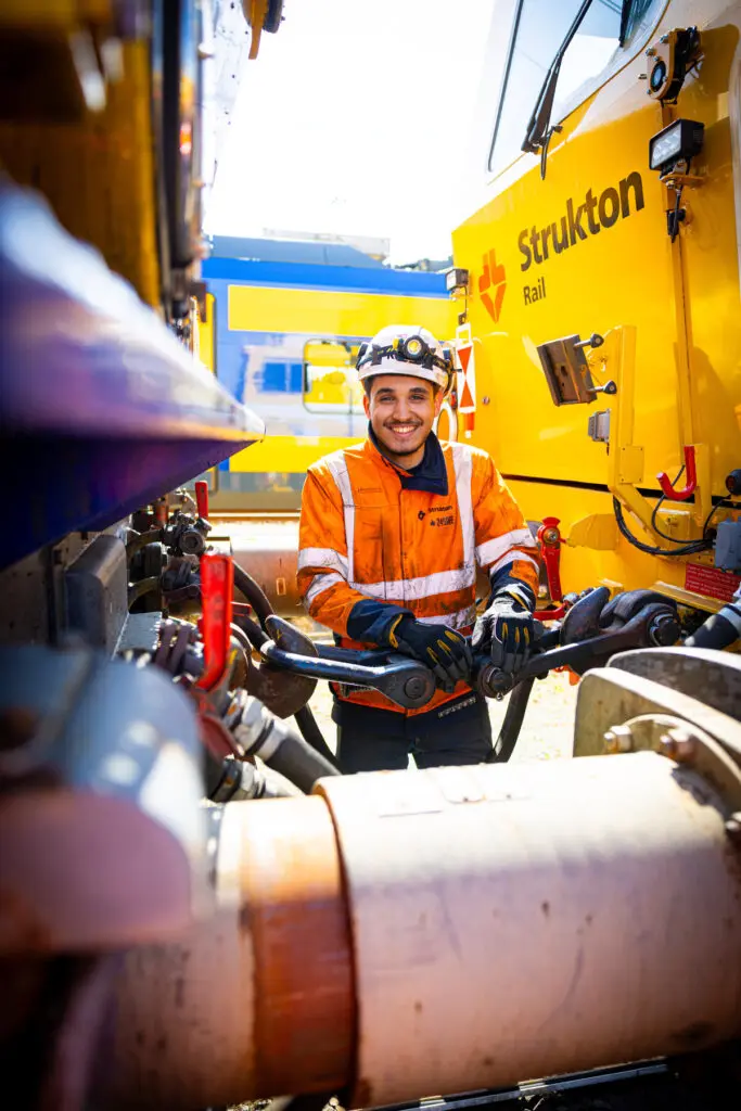 Machinist Anwar Ben Mansour