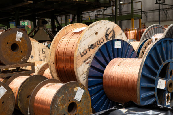 100% gerecyclede koperen rijdraden in Zeeland